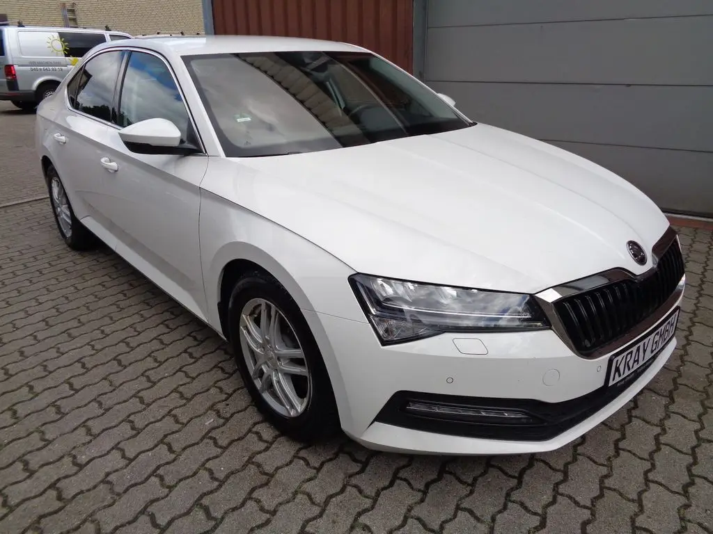 Photo 1 : Skoda Superb 2020 Diesel