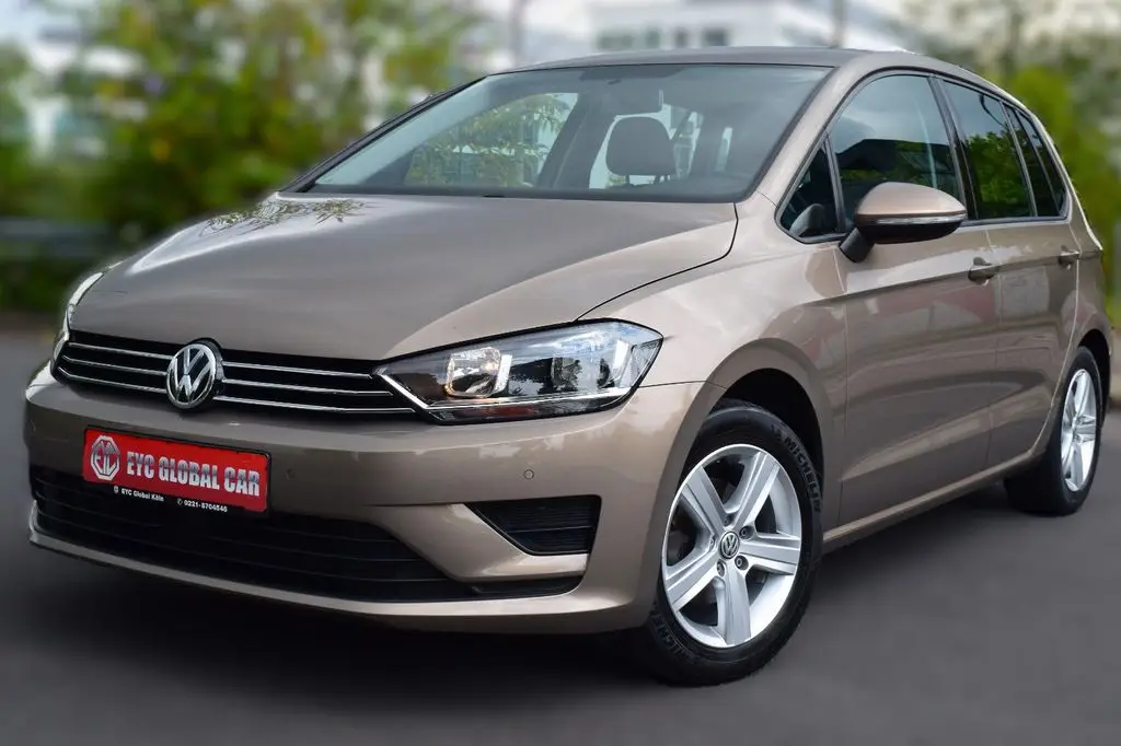 Photo 1 : Volkswagen Golf 2015 Petrol