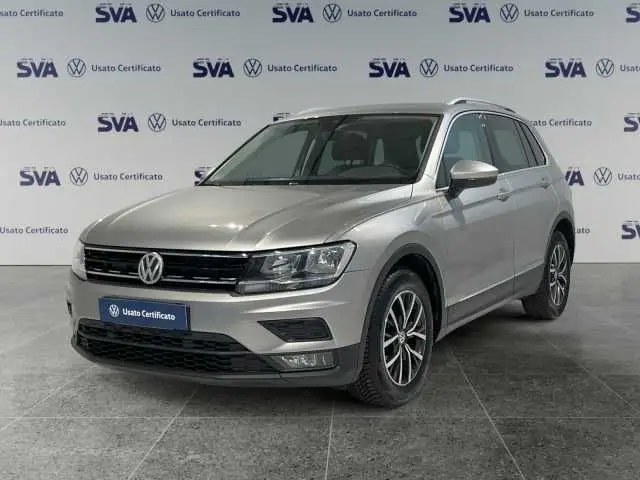 Photo 1 : Volkswagen Tiguan 2018 Diesel