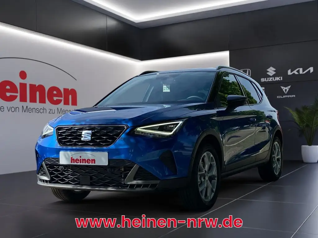 Photo 1 : Seat Arona 2024 Petrol