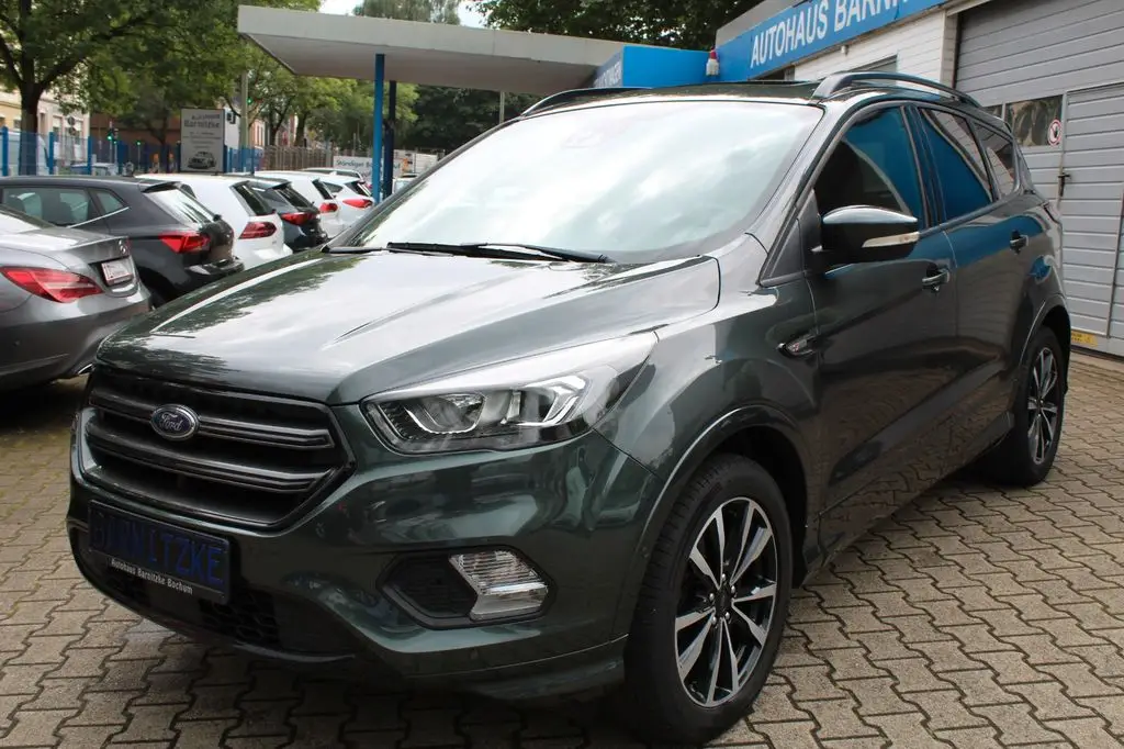 Photo 1 : Ford Kuga 2018 Essence