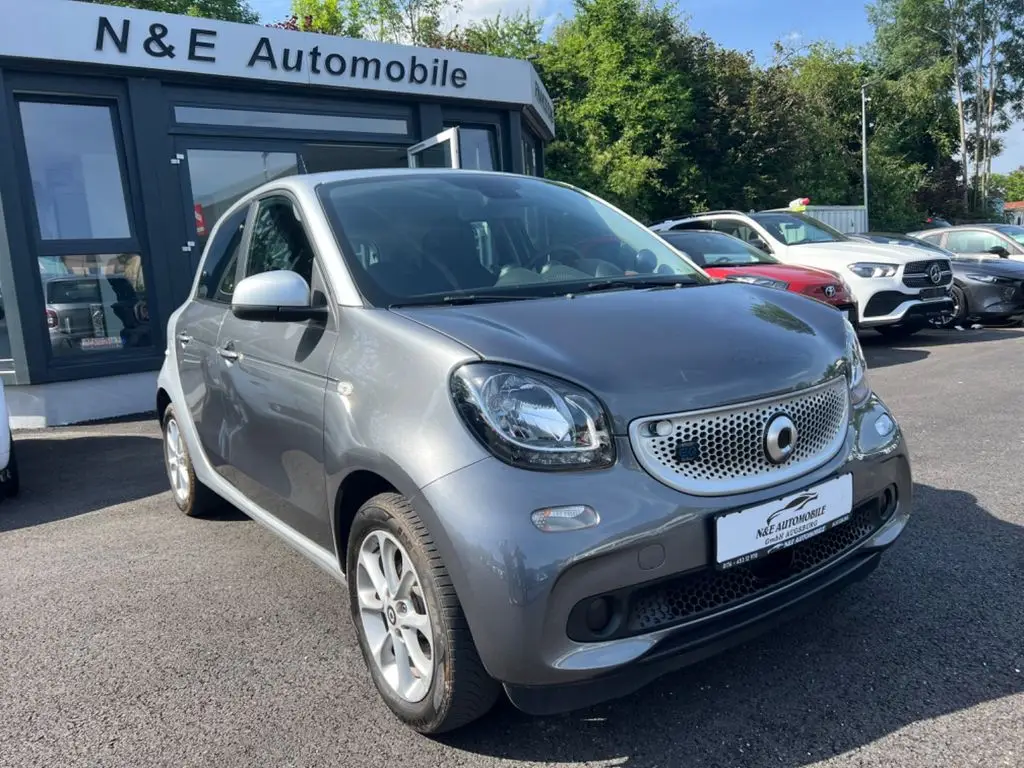 Photo 1 : Smart Forfour 2019 Non renseigné