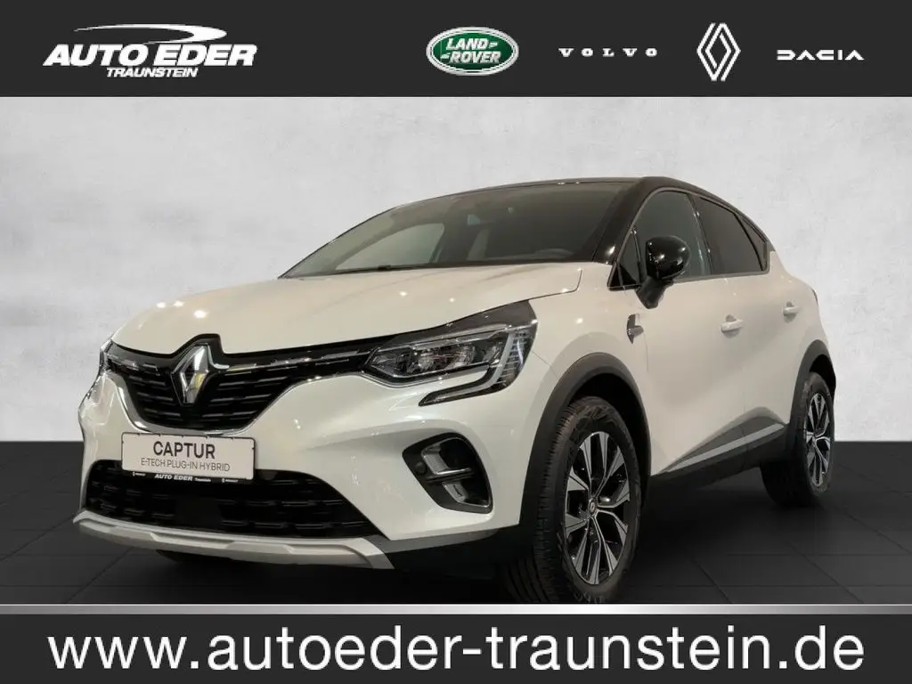 Photo 1 : Renault Captur 2023 Petrol