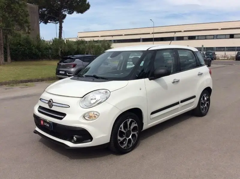 Photo 1 : Fiat 500l 2019 Petrol