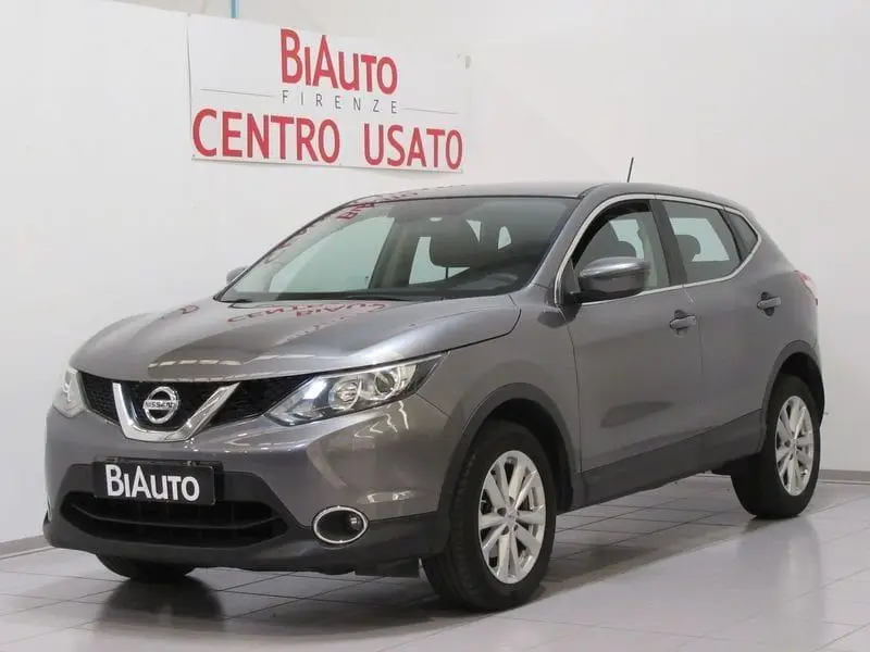 Photo 1 : Nissan Qashqai 2015 Diesel