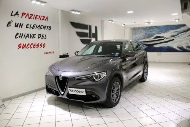 Photo 1 : Alfa Romeo Stelvio 2017 Diesel