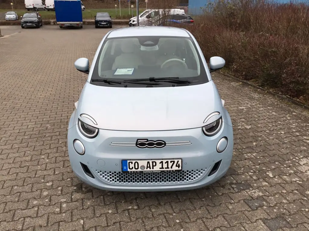 Photo 1 : Fiat 500 2023 Not specified