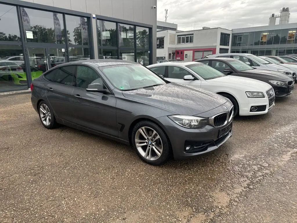 Photo 1 : Bmw Serie 3 2019 Petrol