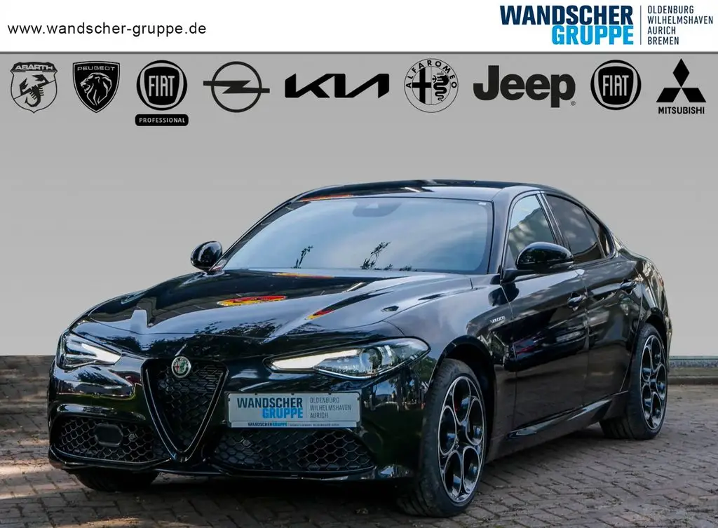 Photo 1 : Alfa Romeo Giulia 2022 Essence