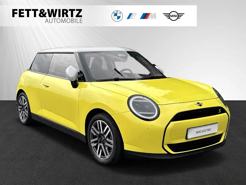 Photo 1 : Mini Cooper 2024 Not specified