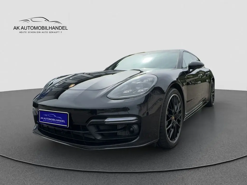 Photo 1 : Porsche Panamera 2018 Essence