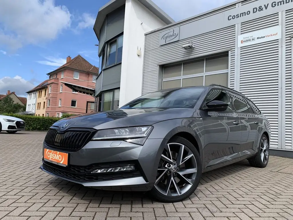 Photo 1 : Skoda Superb 2023 Essence