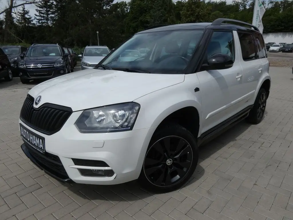 Photo 1 : Skoda Yeti 2015 Petrol