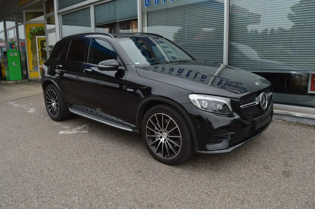 Photo 1 : Mercedes-benz Classe Glc 2019 Petrol