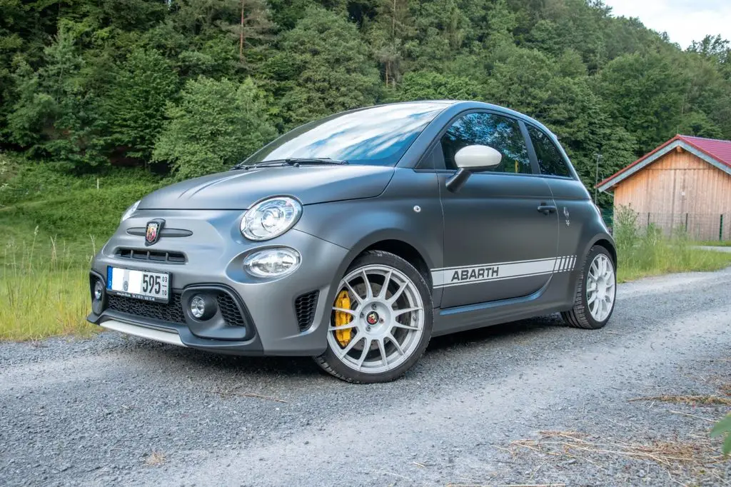 Photo 1 : Abarth 595 2020 Petrol