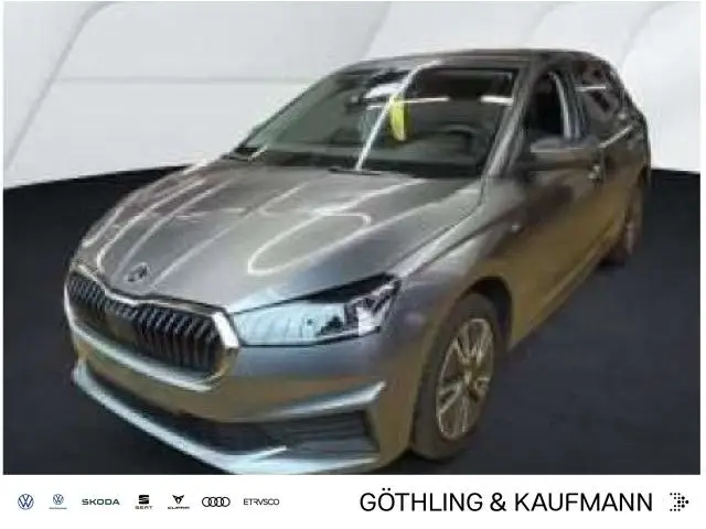 Photo 1 : Skoda Fabia 2023 Essence