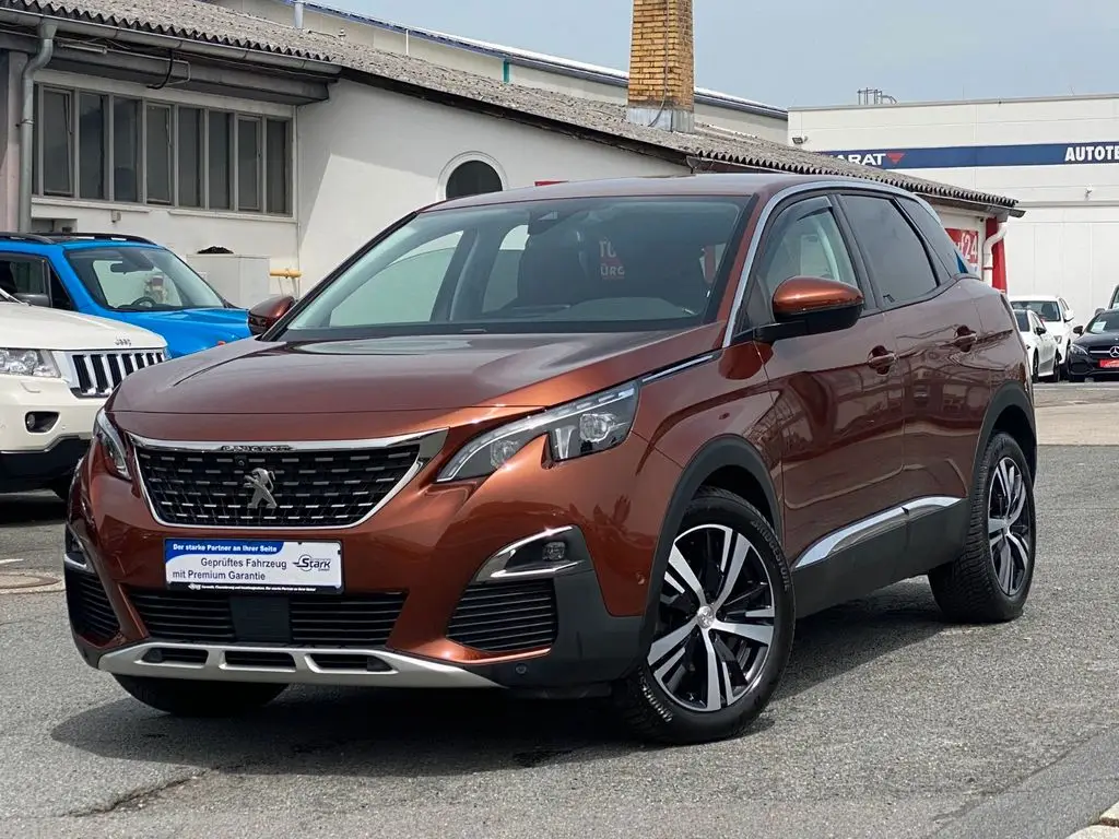 Photo 1 : Peugeot 3008 2017 Petrol