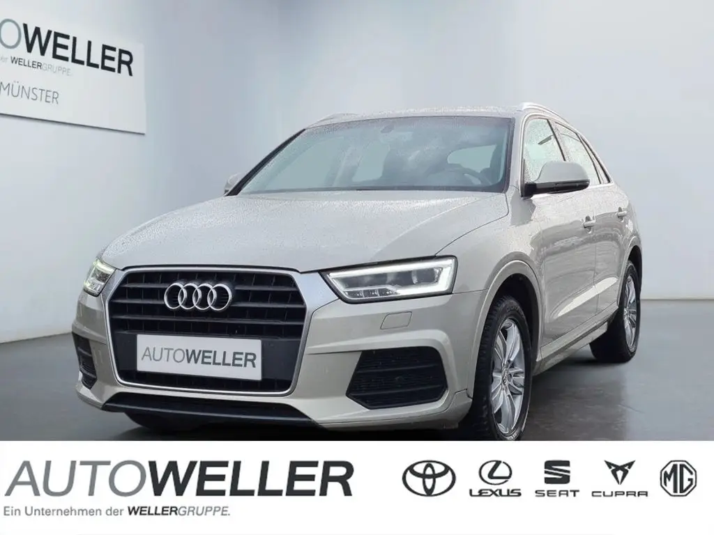 Photo 1 : Audi Q3 2016 Petrol