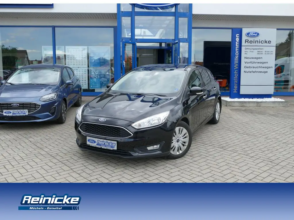 Photo 1 : Ford Focus 2015 Essence