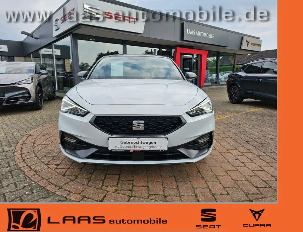 Photo 1 : Seat Leon 2023 Petrol