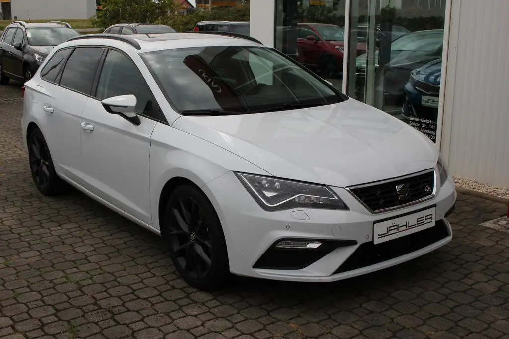 Photo 1 : Seat Leon 2019 Petrol