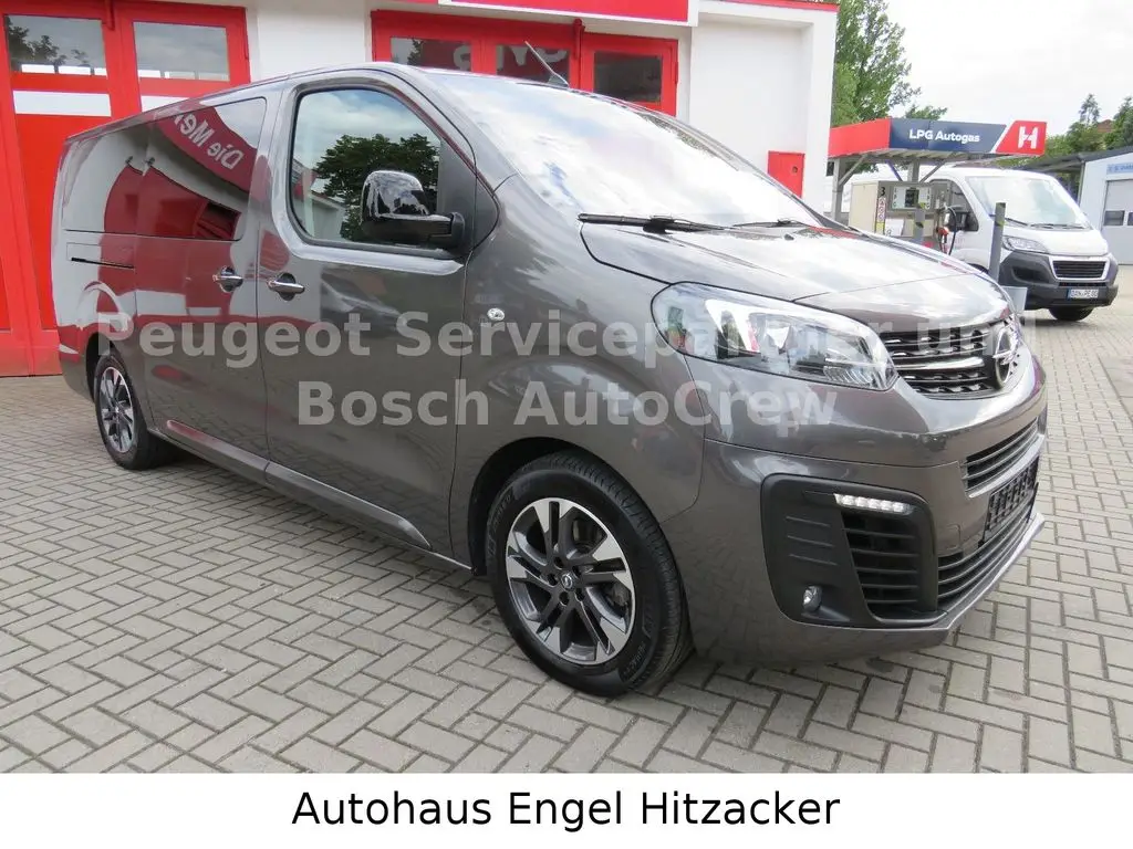 Photo 1 : Opel Zafira 2022 Diesel