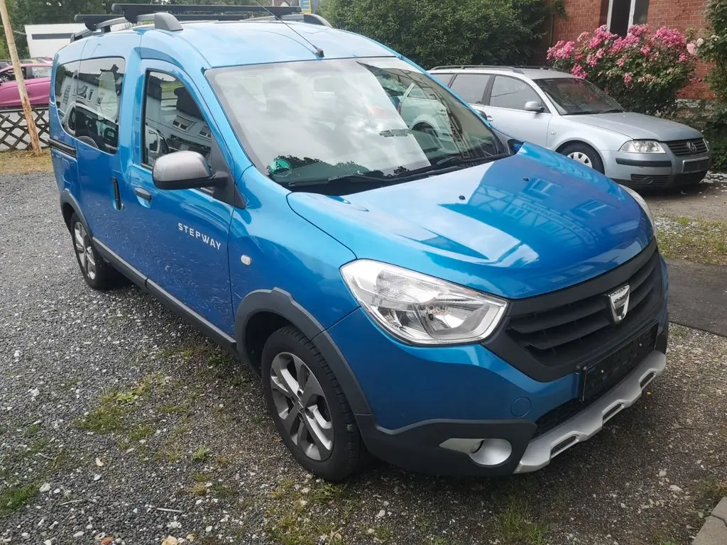 Photo 1 : Dacia Dokker 2015 Petrol