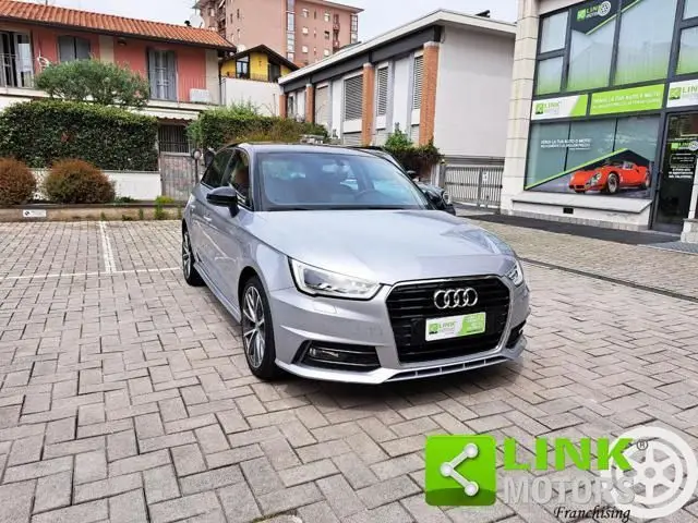 Photo 1 : Audi A1 2017 Petrol