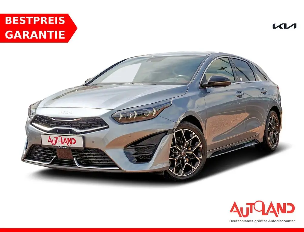 Photo 1 : Kia Proceed 2022 Petrol