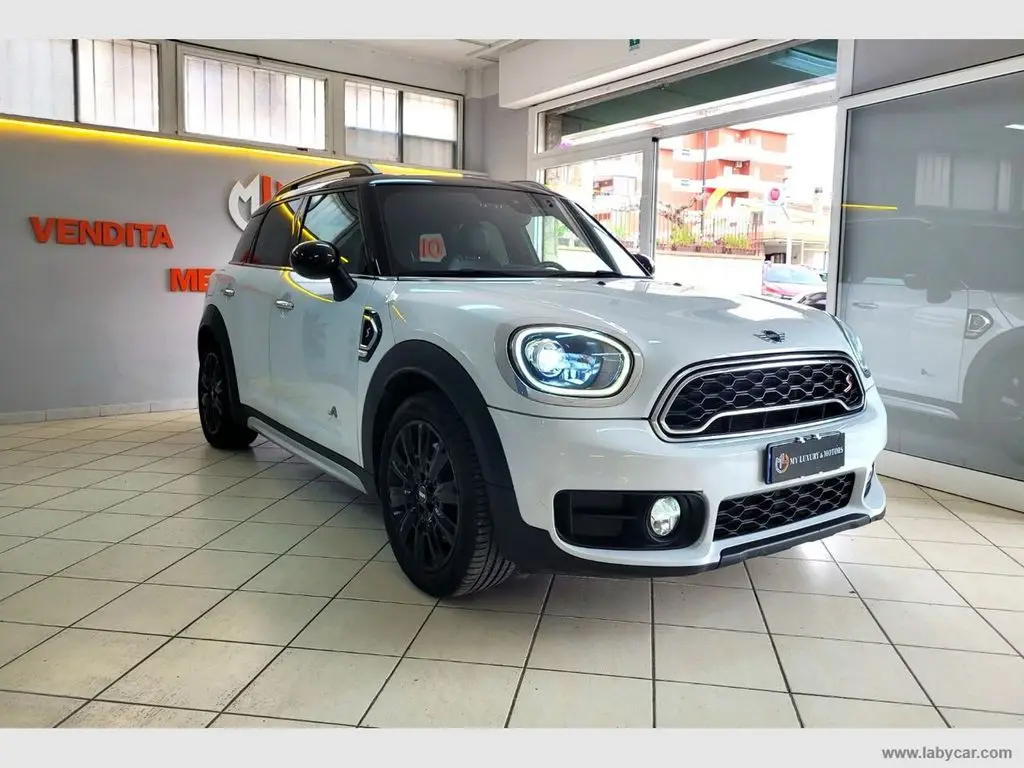 Photo 1 : Mini Cooper 2017 Diesel