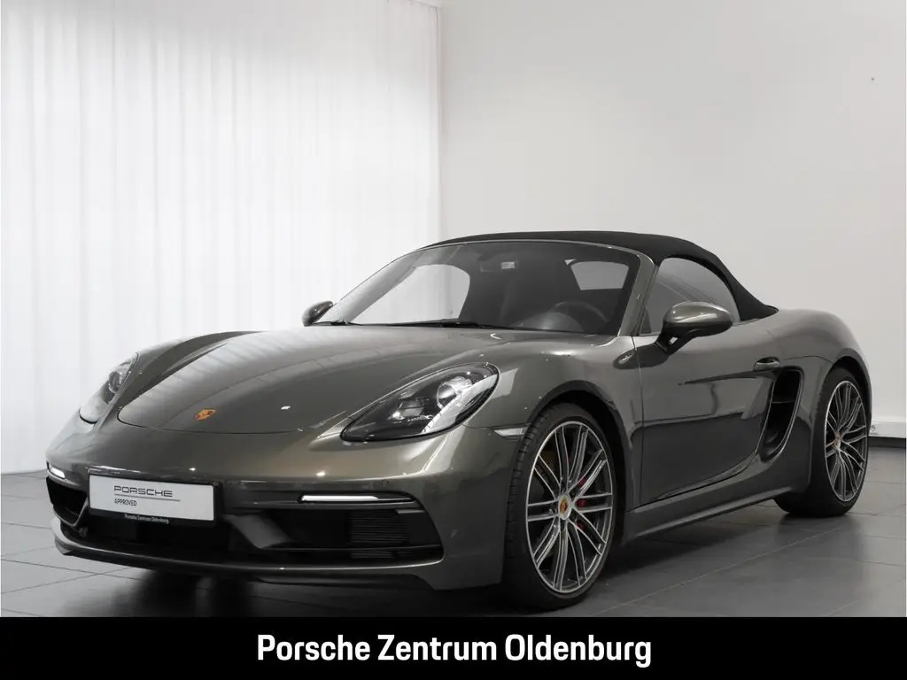 Photo 1 : Porsche Boxster 2021 Essence