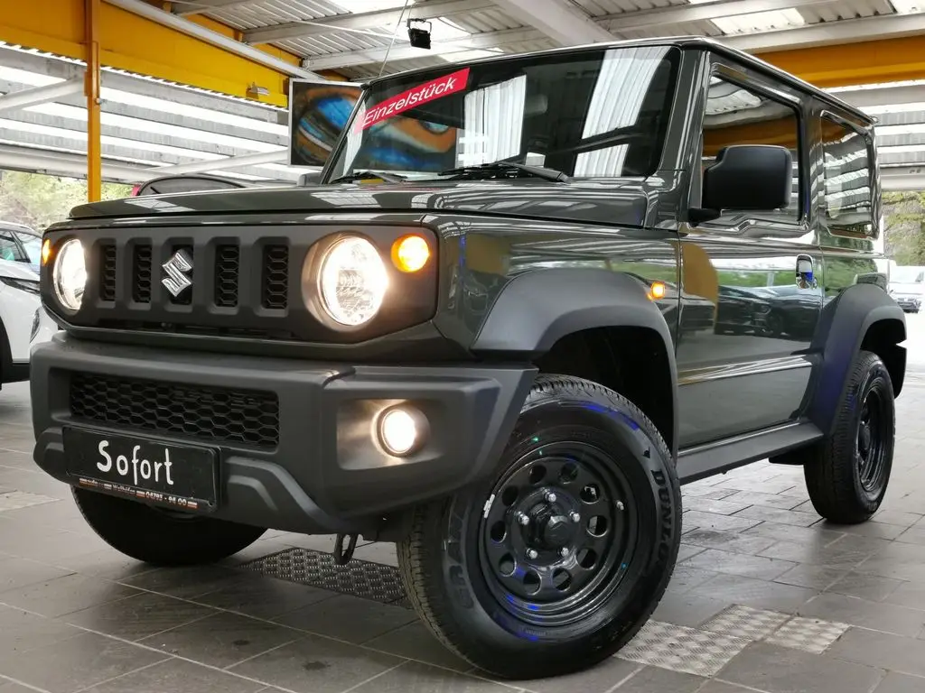 Photo 1 : Suzuki Jimny 2024 Essence