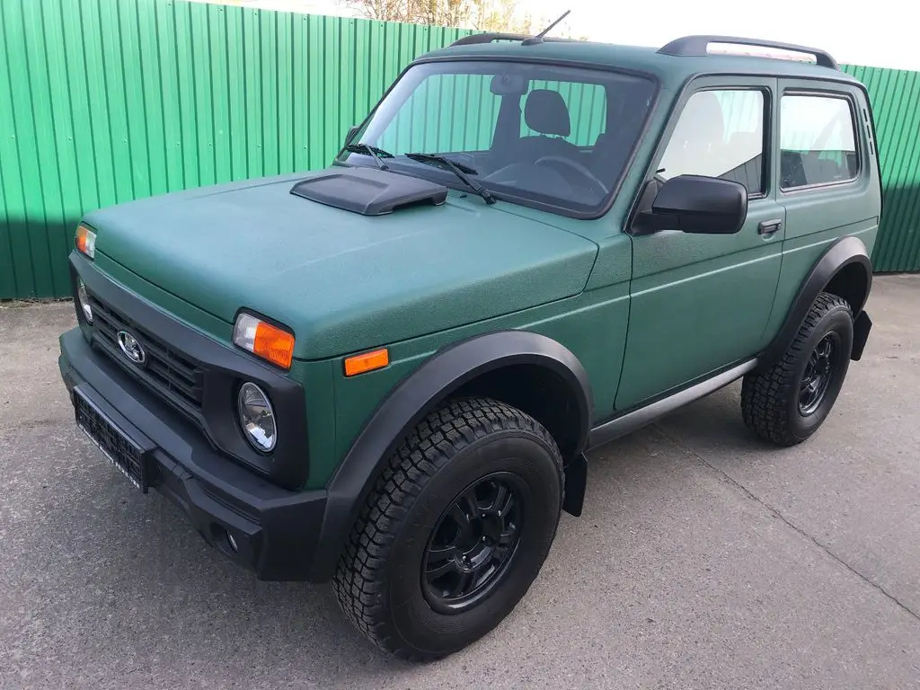 Photo 1 : Lada Niva 2022 Essence