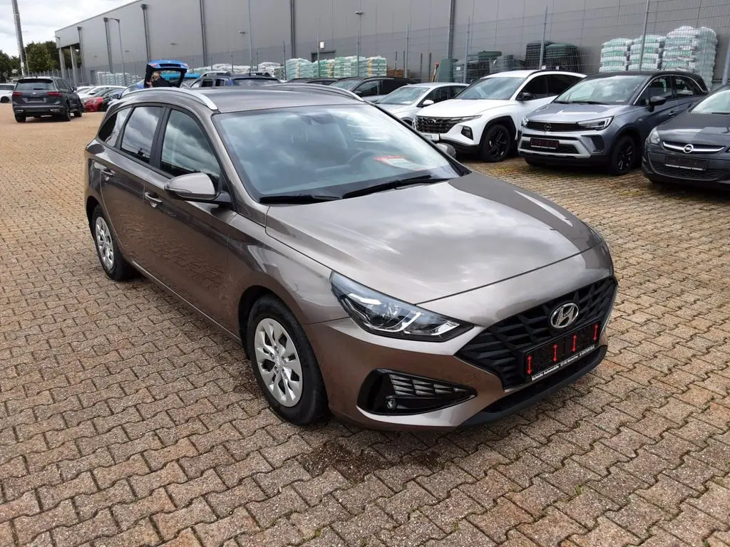 Photo 1 : Hyundai I30 2023 Essence