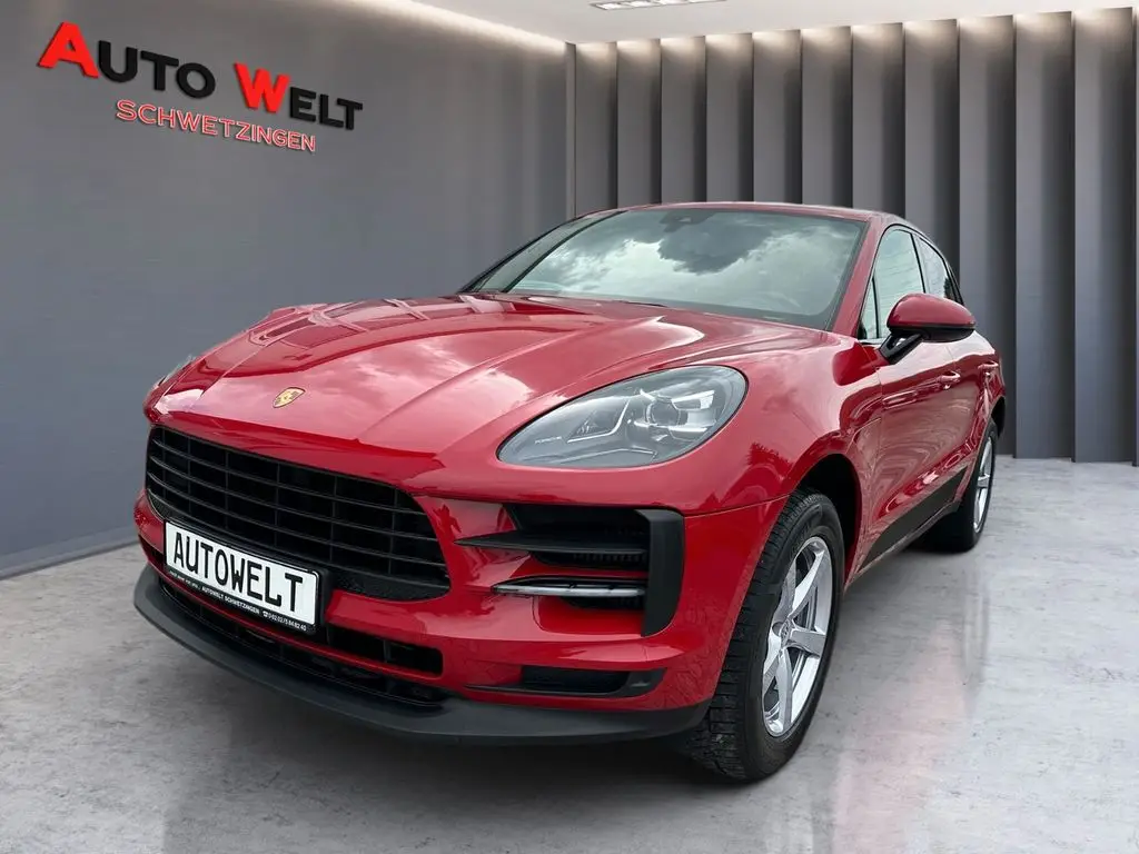 Photo 1 : Porsche Macan 2020 Essence