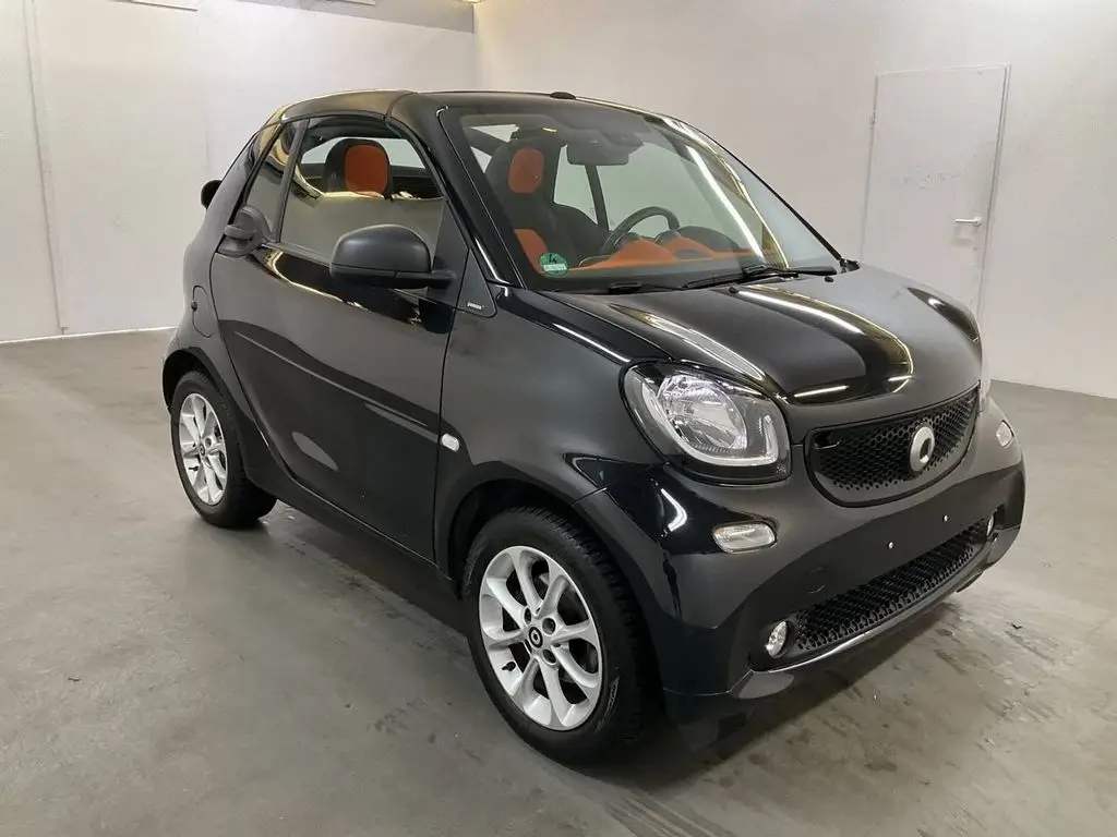 Photo 1 : Smart Fortwo 2018 Petrol