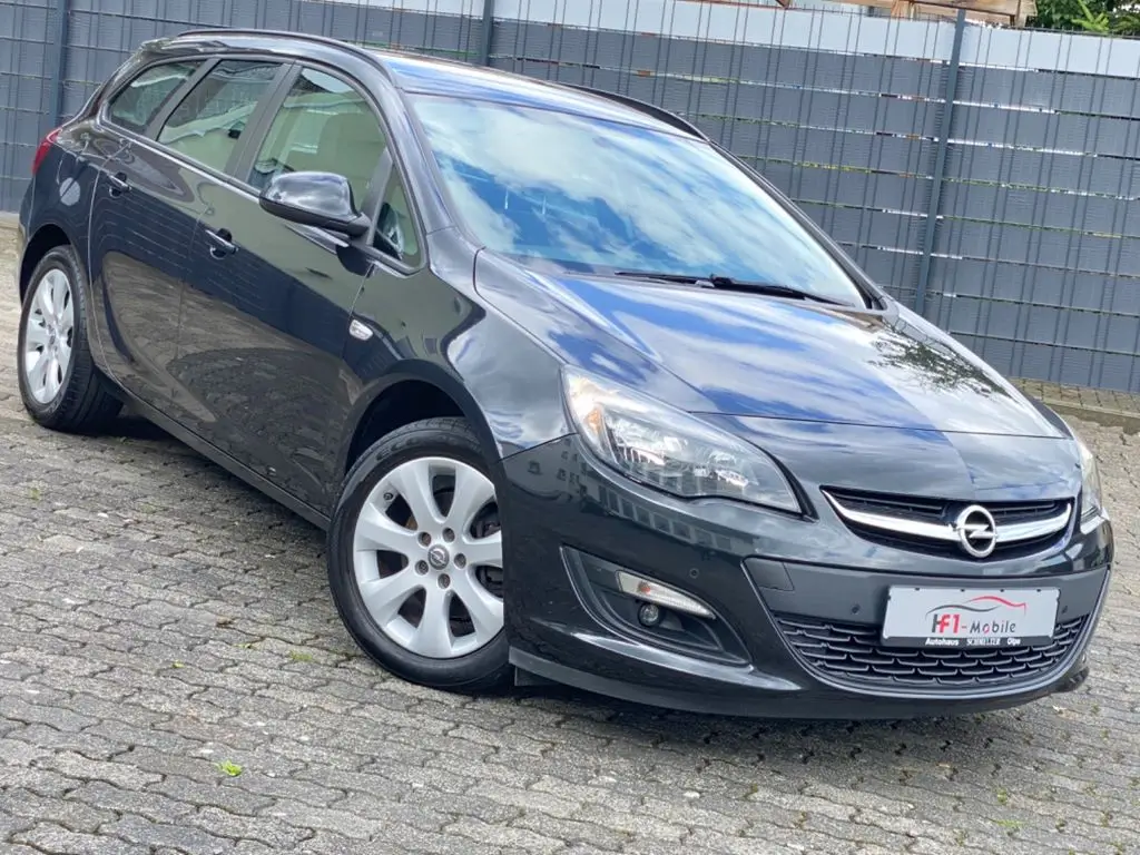 Photo 1 : Opel Astra 2016 Diesel