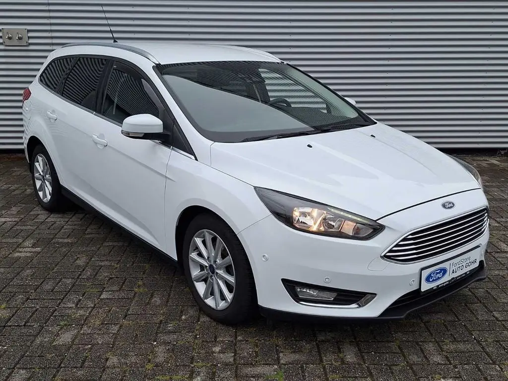 Photo 1 : Ford Focus 2016 Diesel