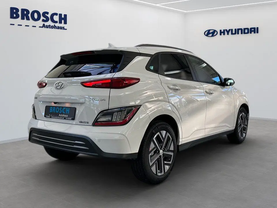 Photo 1 : Hyundai Kona 2023 Non renseigné