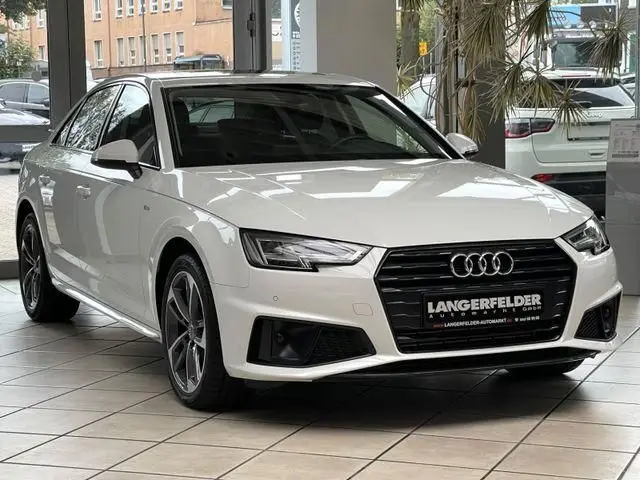 Photo 1 : Audi A4 2019 Petrol