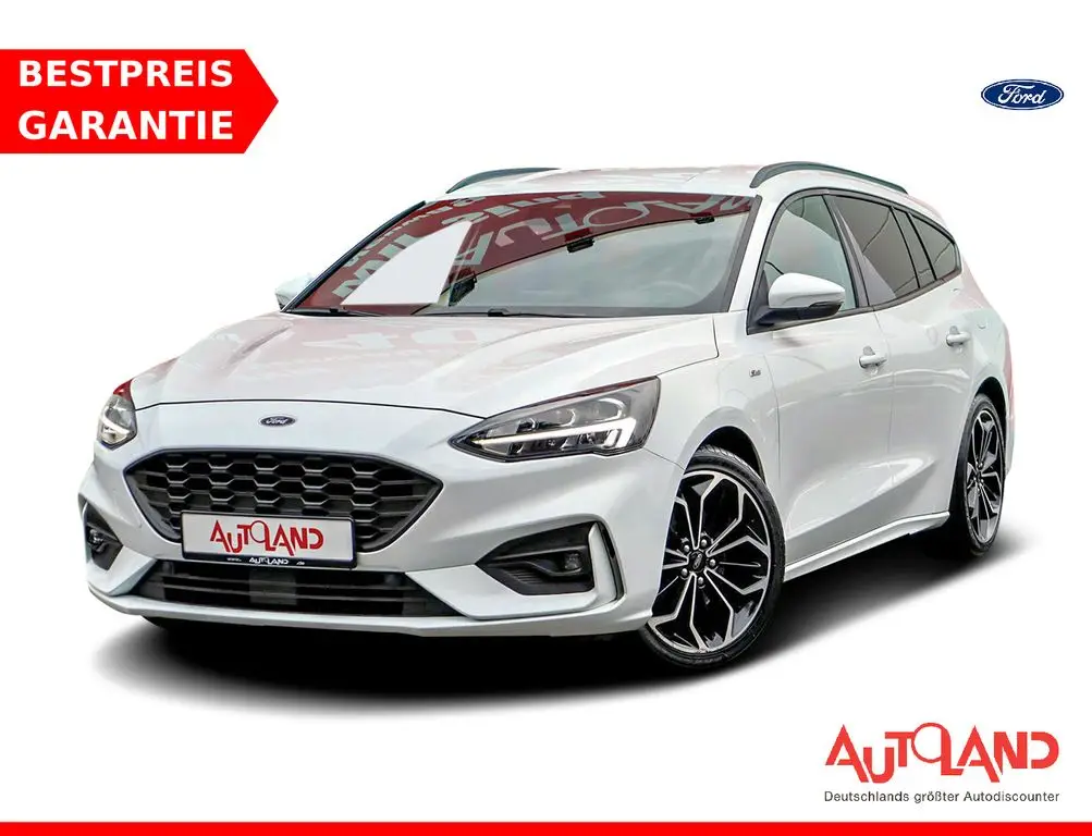 Photo 1 : Ford Focus 2019 Petrol