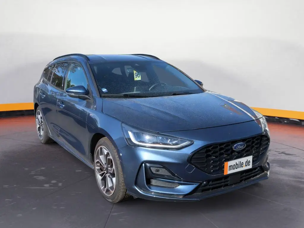 Photo 1 : Ford Focus 2022 Petrol