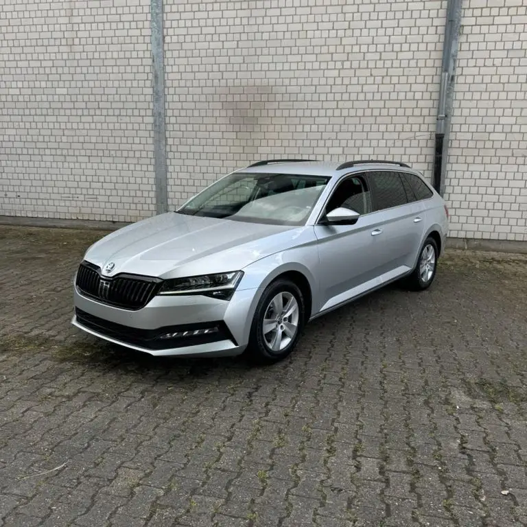 Photo 1 : Skoda Superb 2021 Diesel