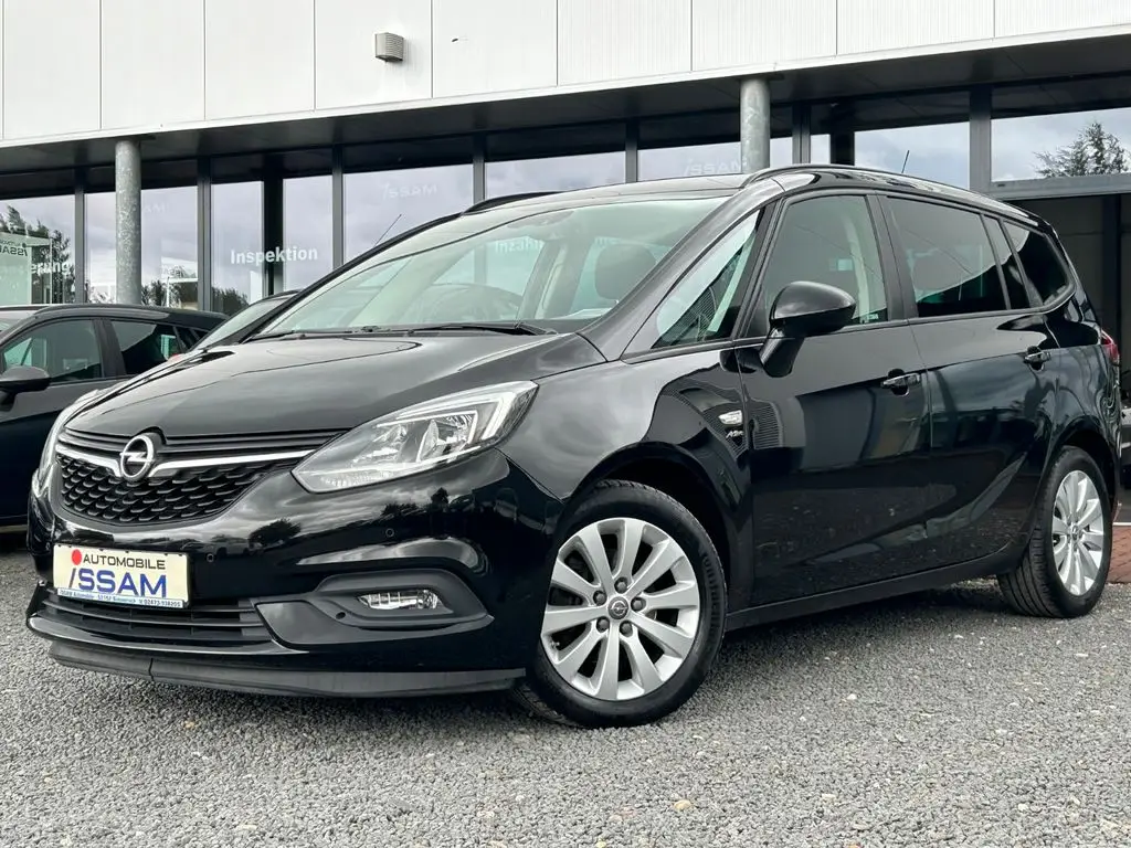 Photo 1 : Opel Zafira 2017 Diesel