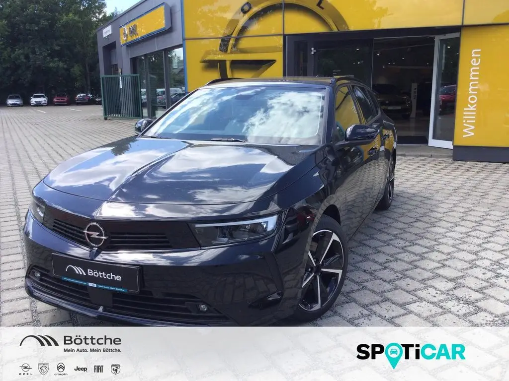 Photo 1 : Opel Astra 2024 Essence