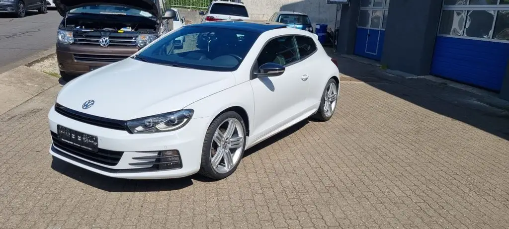 Photo 1 : Volkswagen Scirocco 2015 Petrol