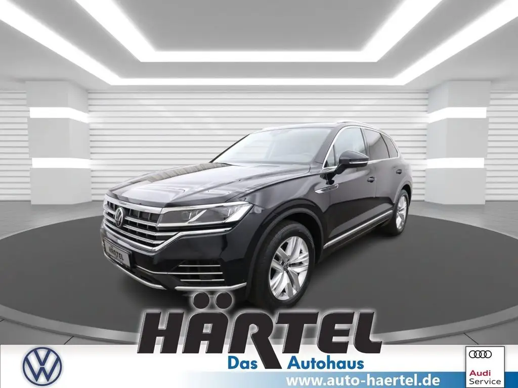 Photo 1 : Volkswagen Touareg 2021 Essence