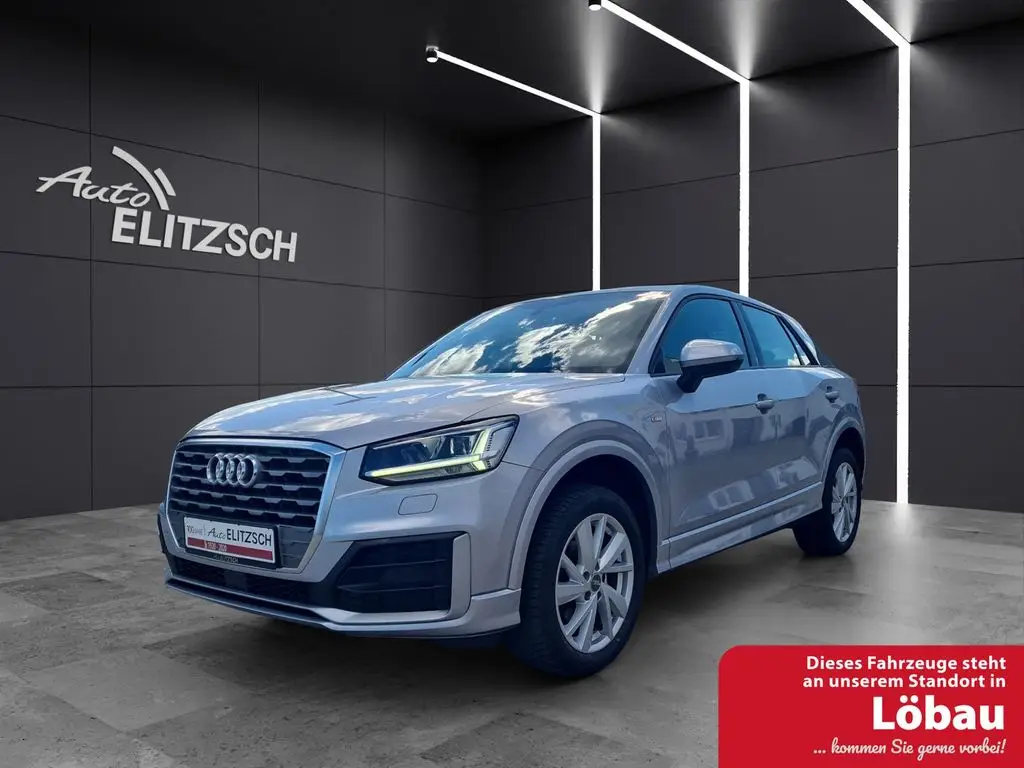 Photo 1 : Audi Q2 2020 Diesel