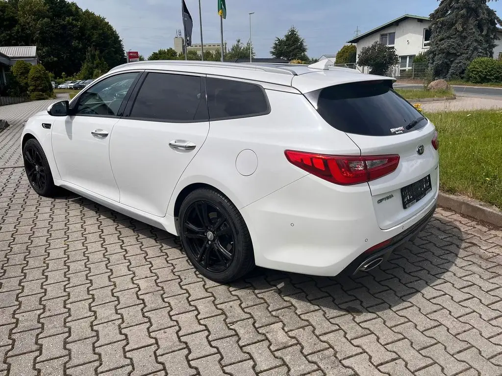 Photo 1 : Kia Optima 2018 Diesel