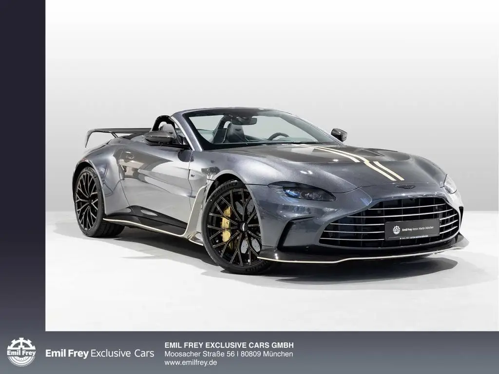 Photo 1 : Aston Martin V12 2023 Essence